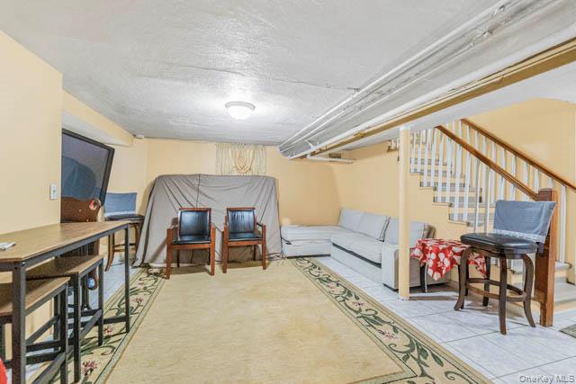 39 Nile Street Property Photo 22