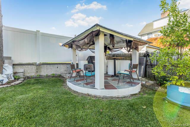 39 Nile Street Property Photo 25