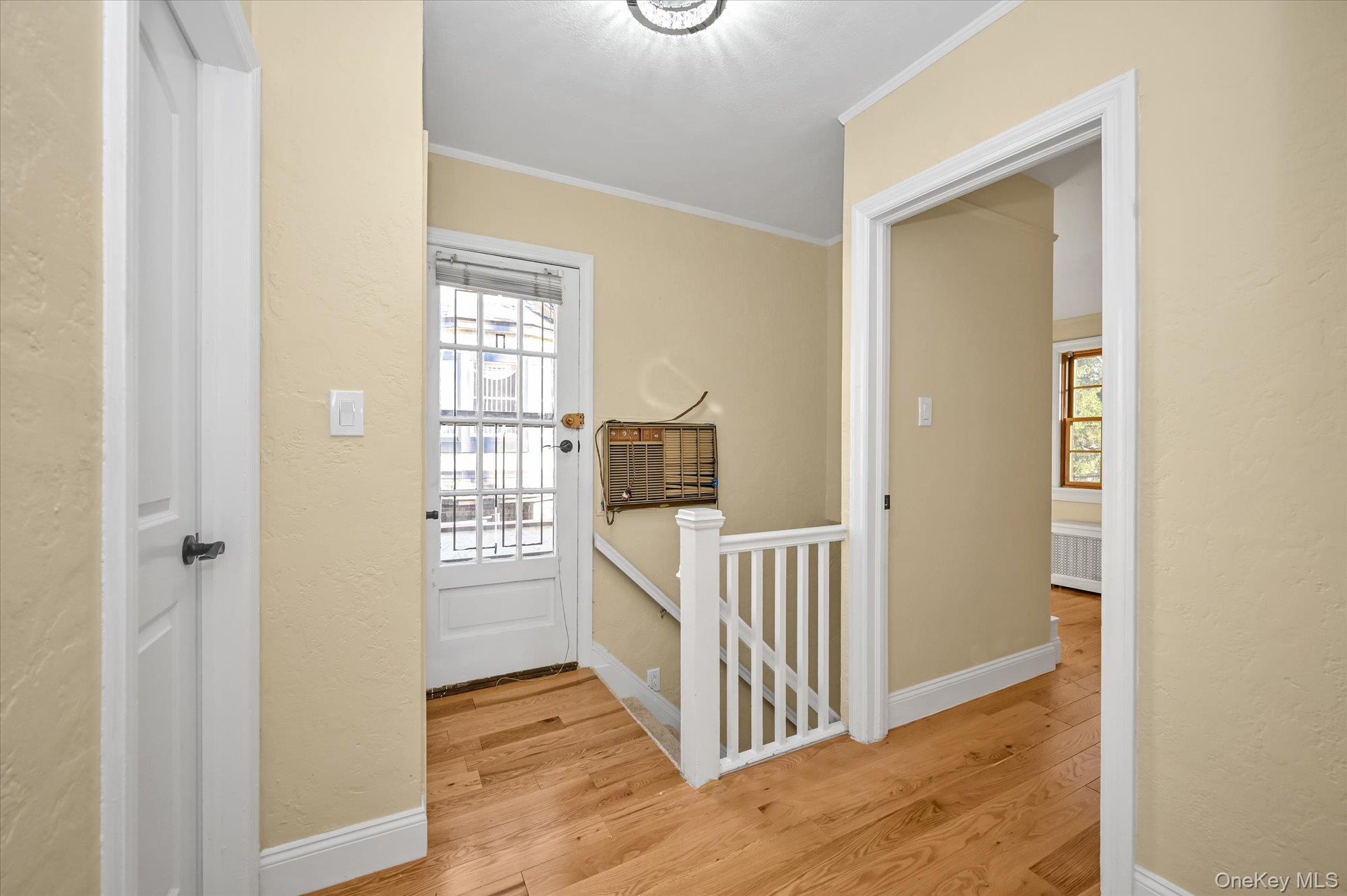 85-11 Eton Street Property Photo 9