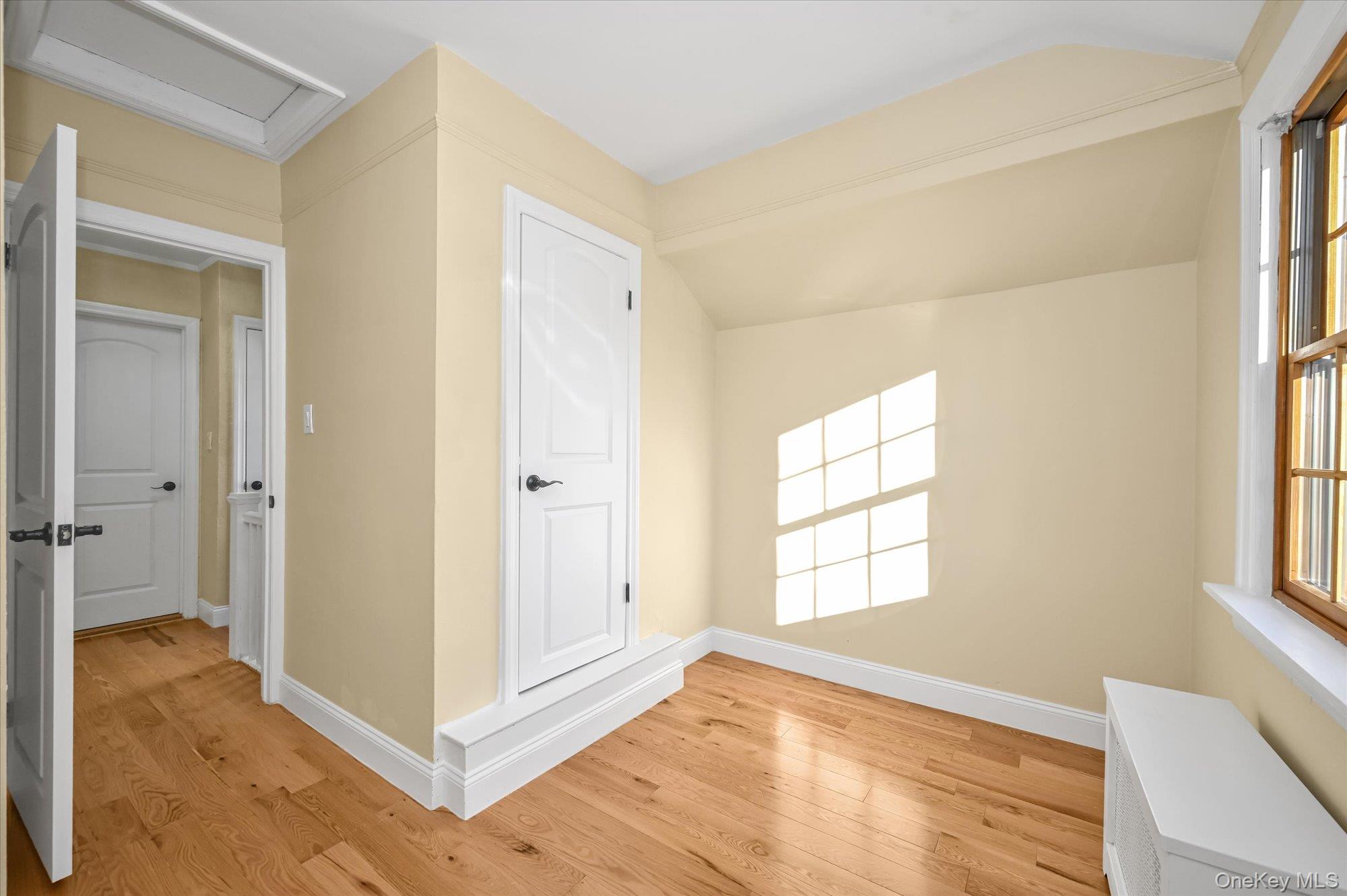 85-11 Eton Street Property Photo 13
