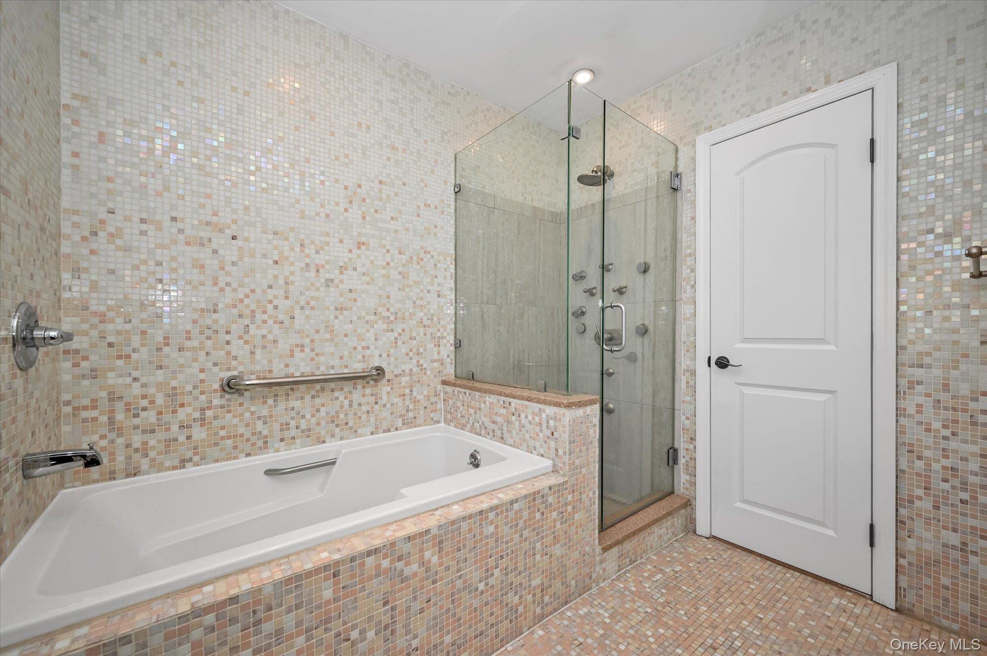 85-11 Eton Street Property Photo 15