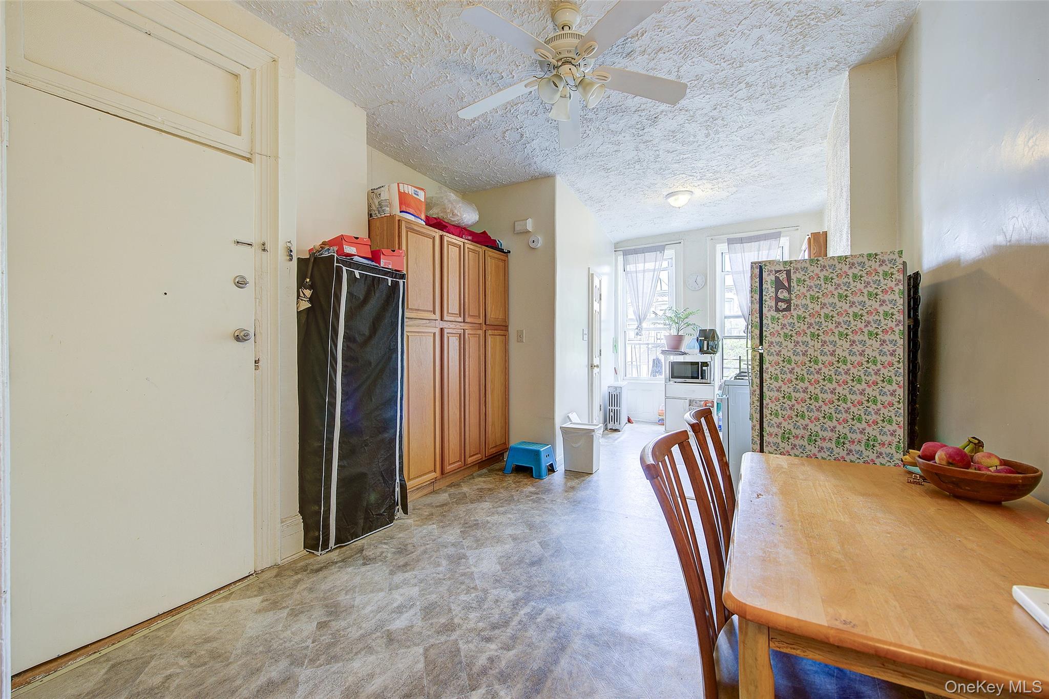 1718 Himrod Street Property Photo 10