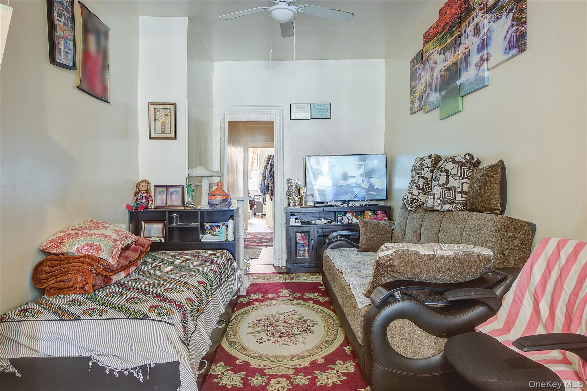 1718 Himrod Street Property Photo 14