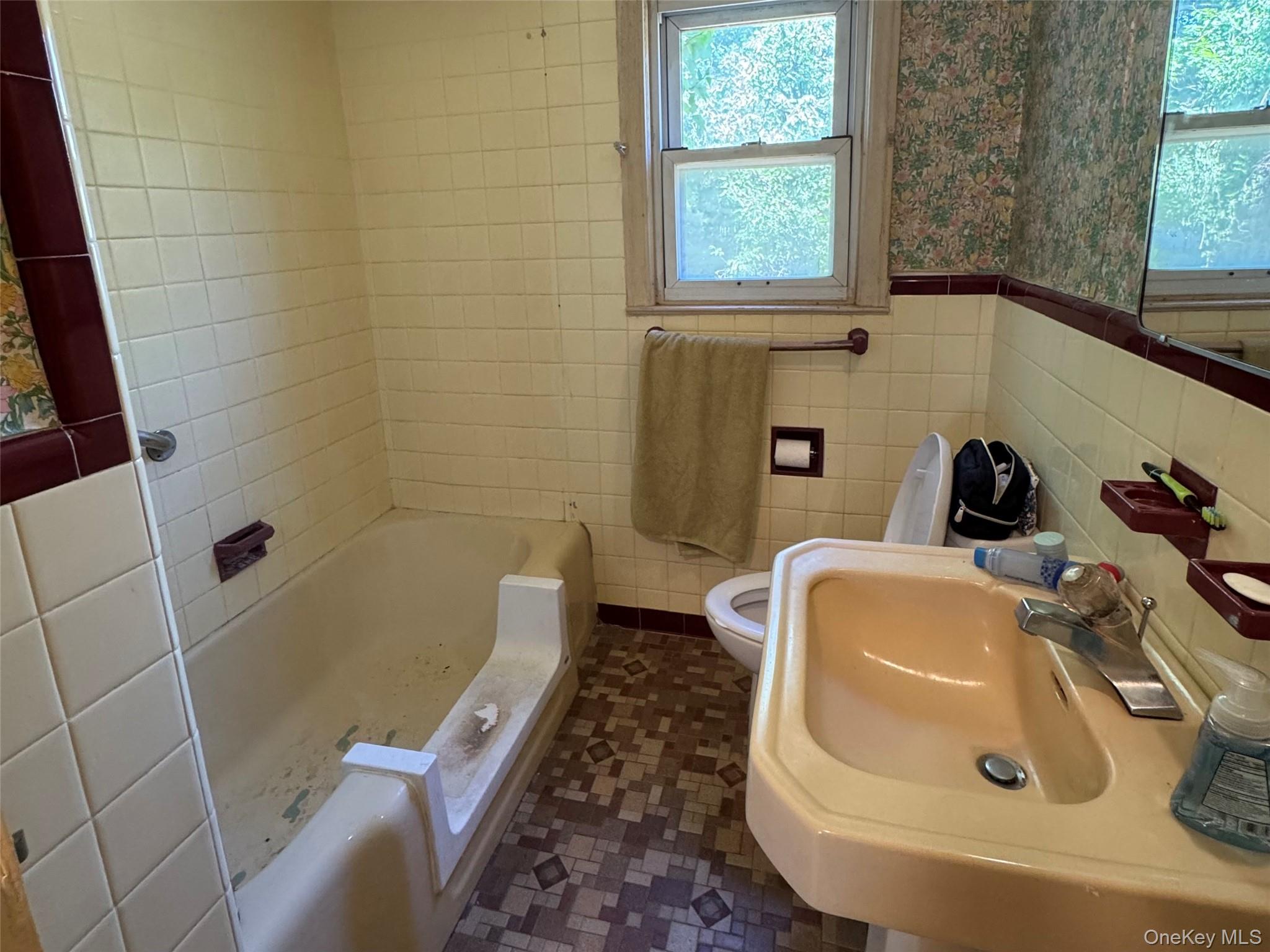 253 Eagle Avenue Property Photo 9