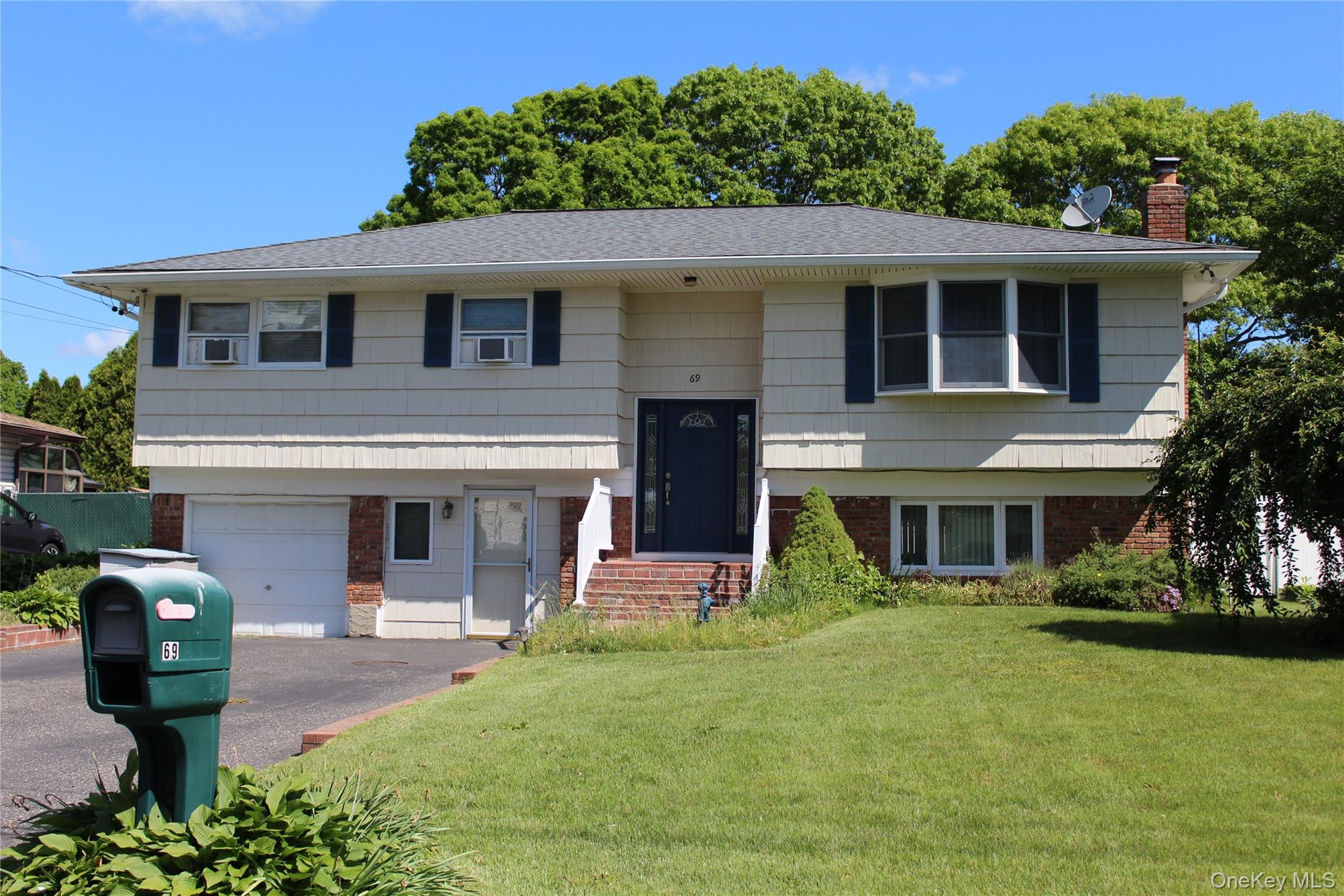 69 Appel Drive Property Photo 1