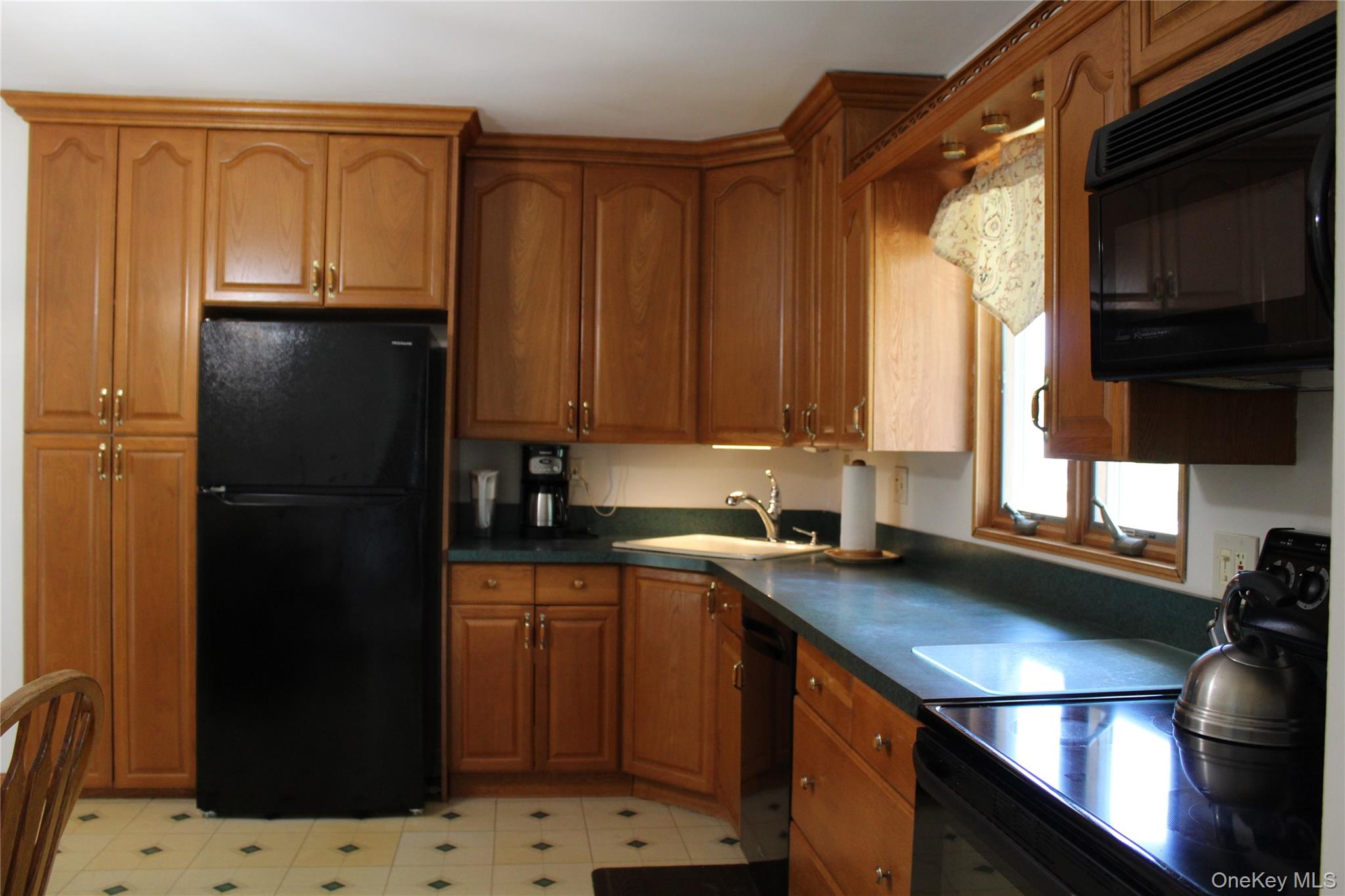 69 Appel Drive Property Photo 6