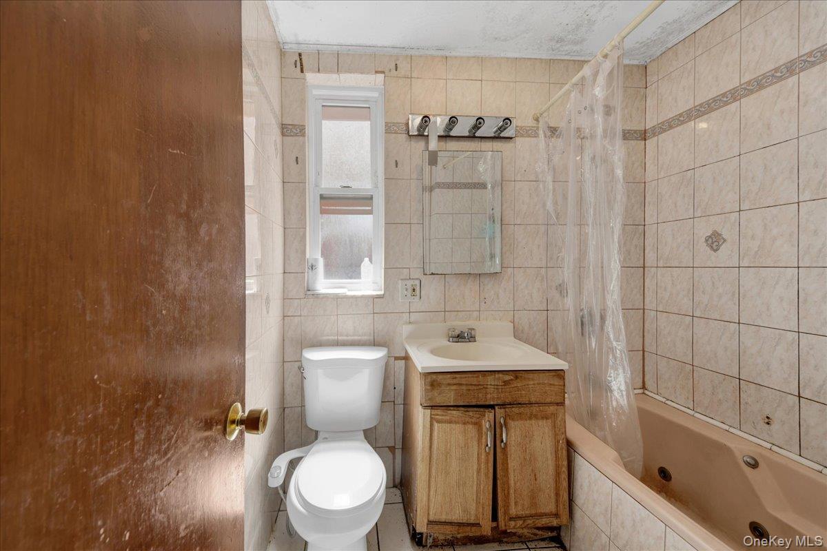 932 Neill Avenue Property Photo 17