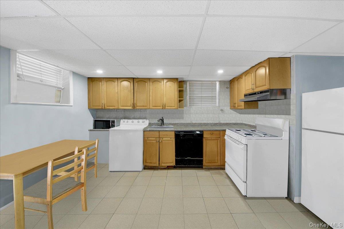 932 Neill Avenue Property Photo 24