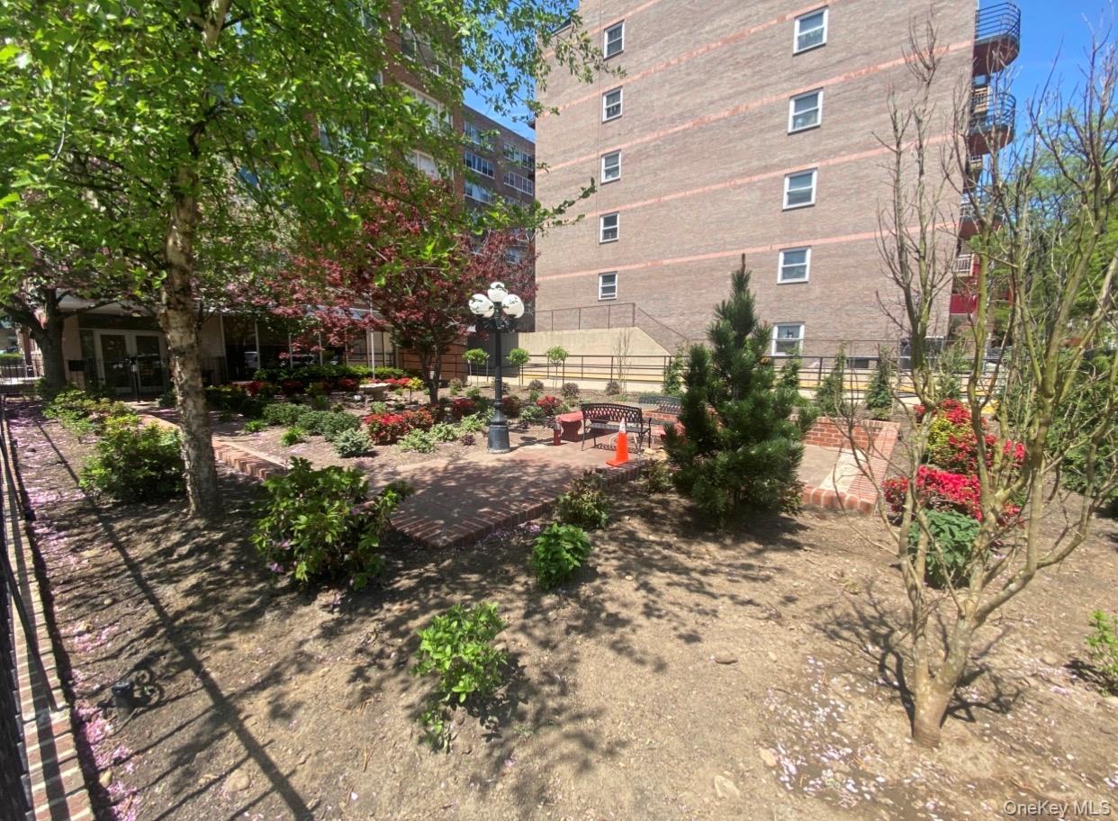 8111 45th Avenue 5c Property Photo 4