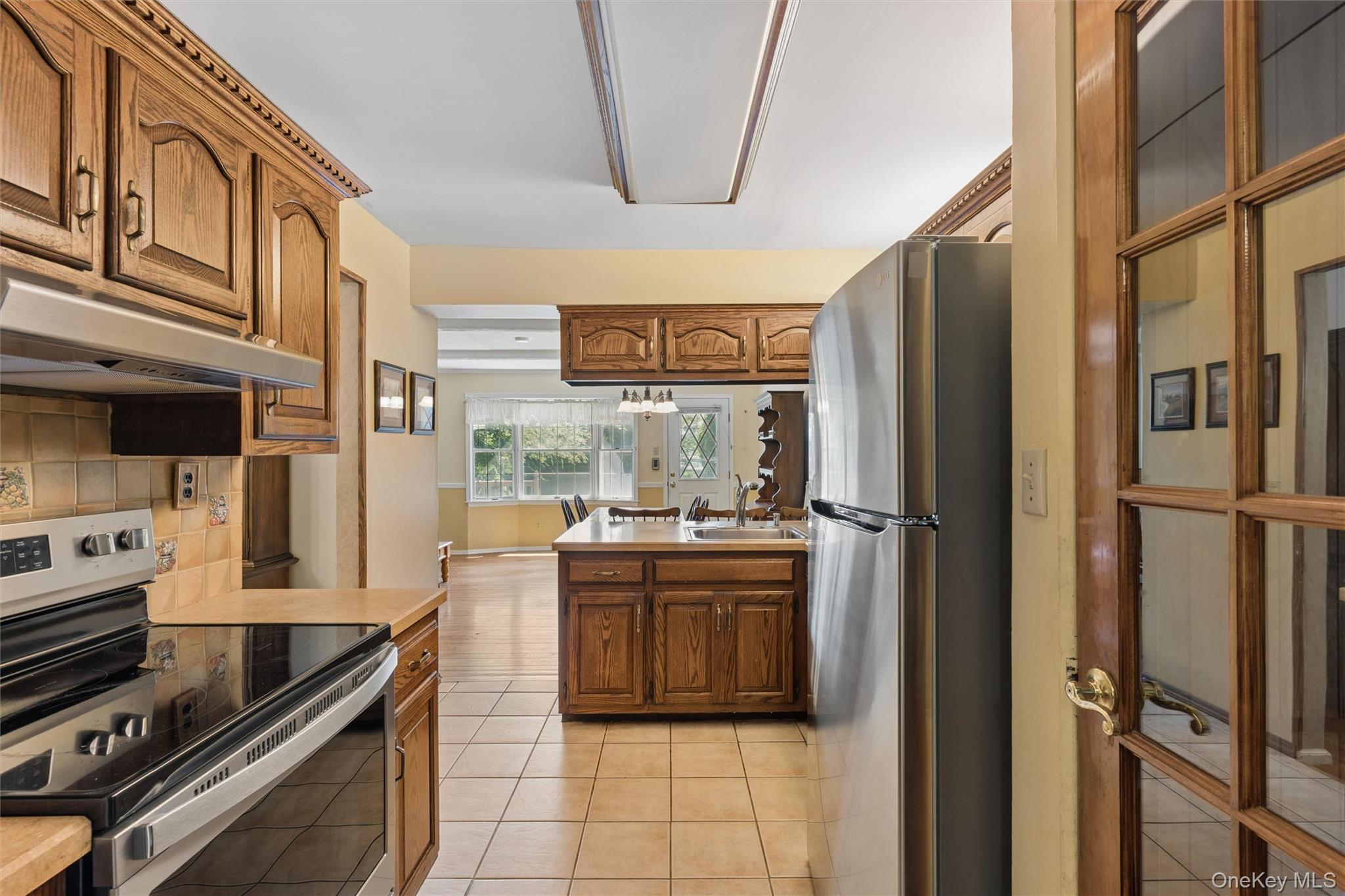 602 Syracuse Avenue Property Photo 4