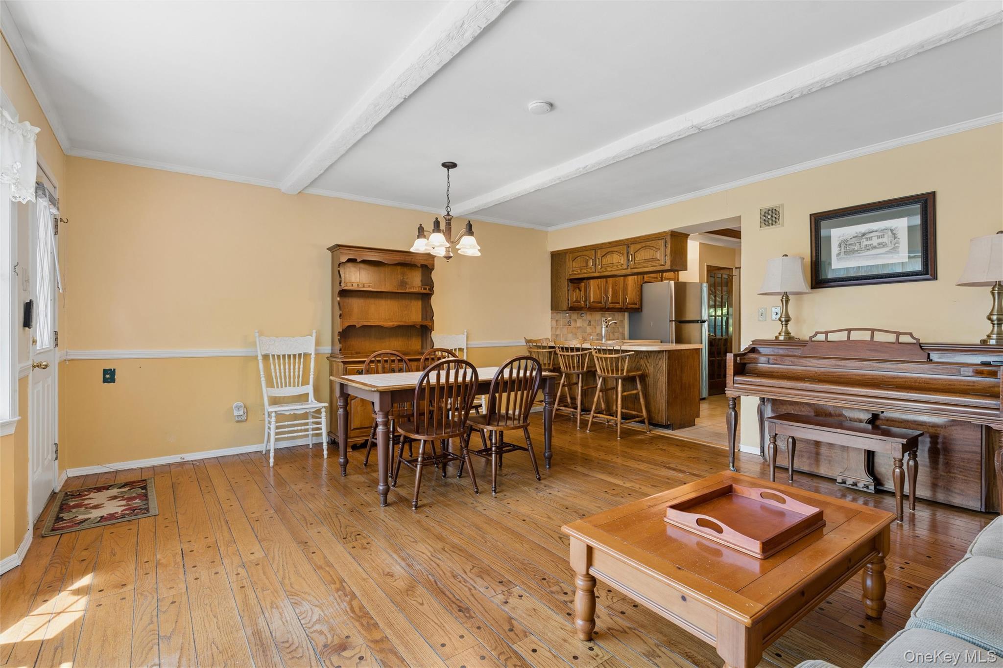 602 Syracuse Avenue Property Photo 6