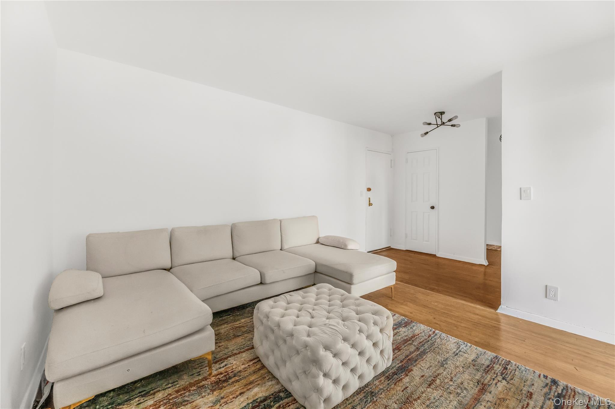 365 Bronx River Road 6c Property Photo 4