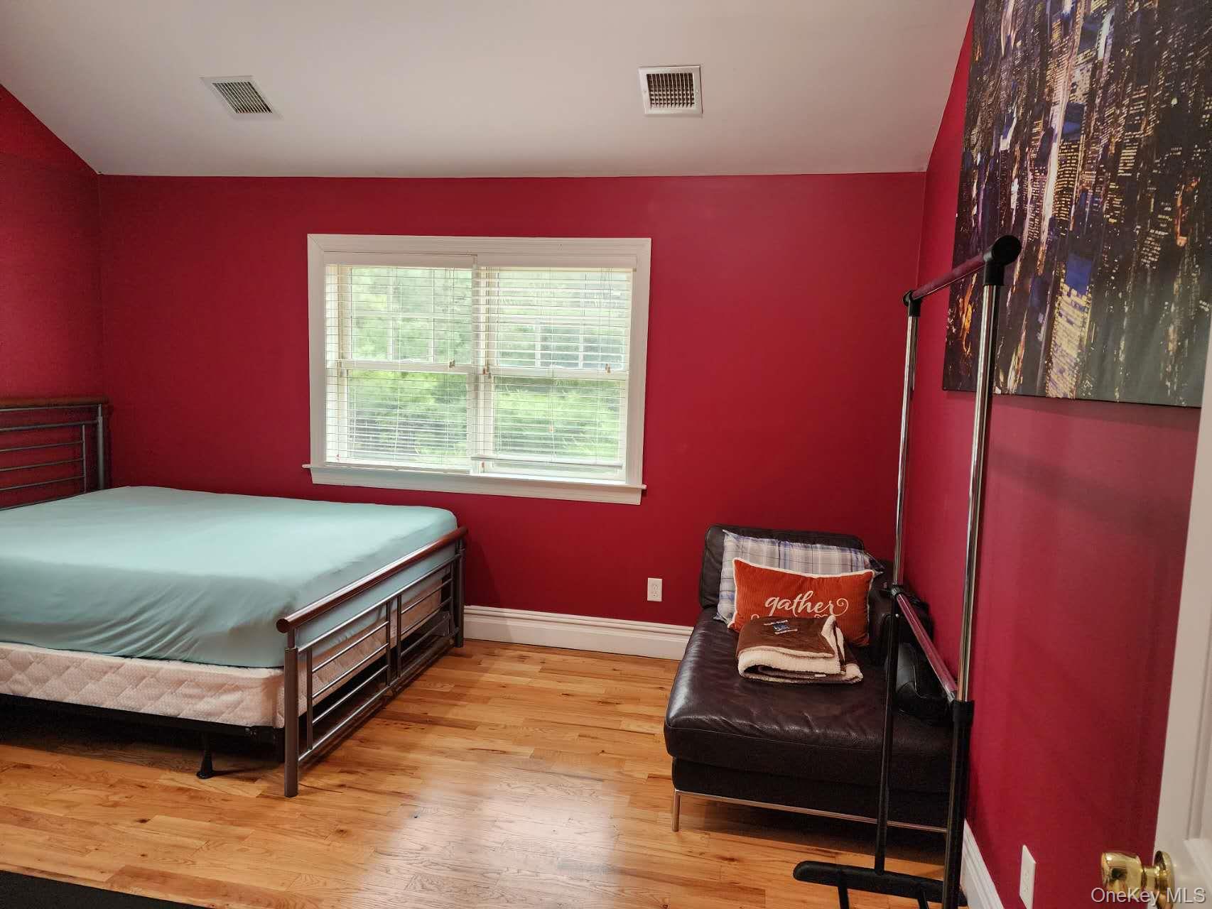 1259 N Country Road Property Photo 13