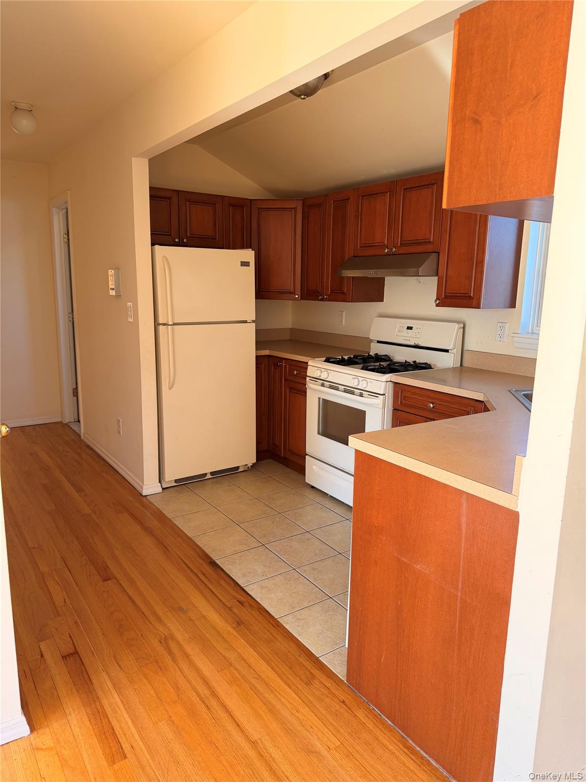 6152 170th Street Property Photo 9