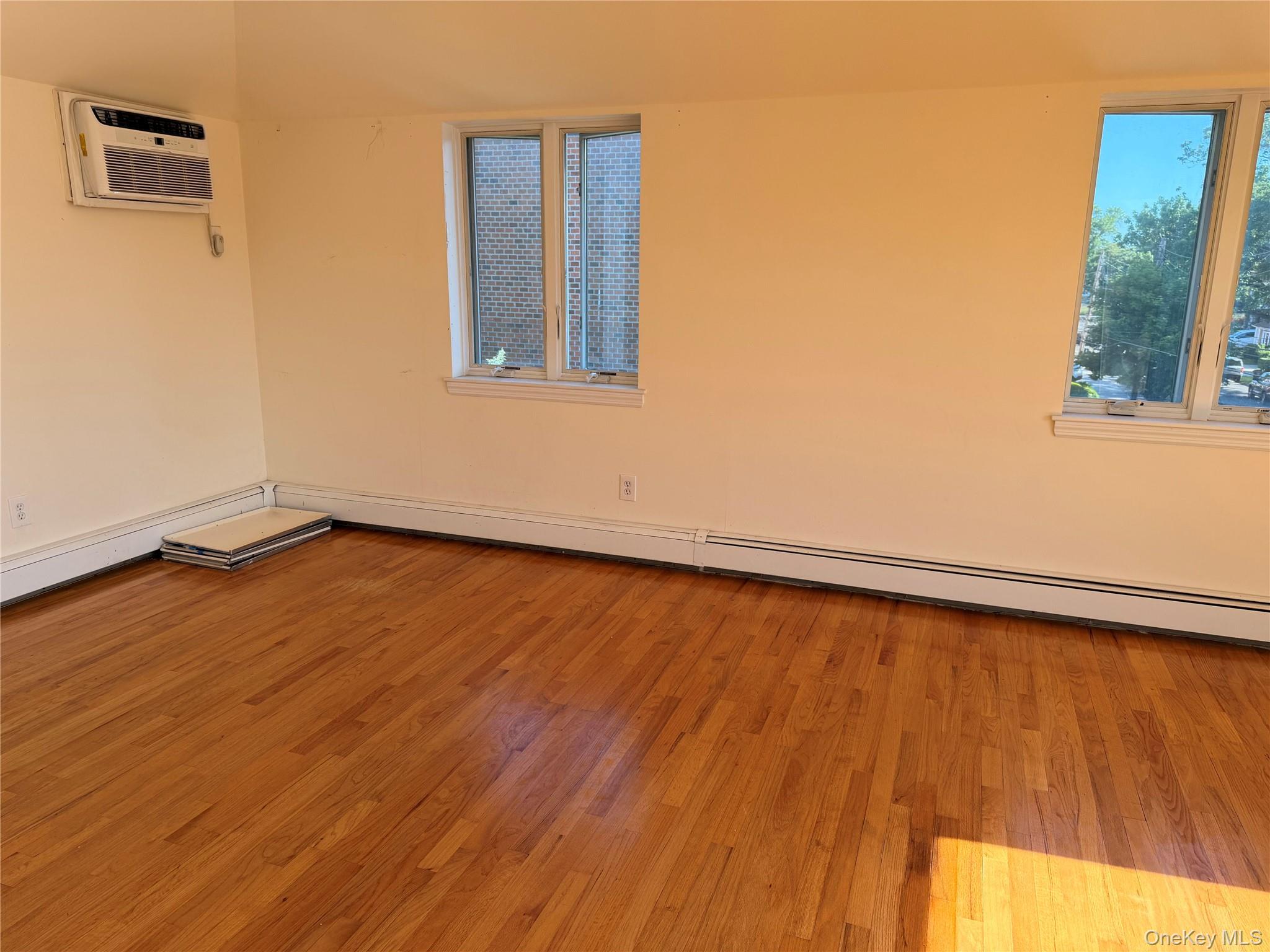 6152 170th Street Property Photo 11
