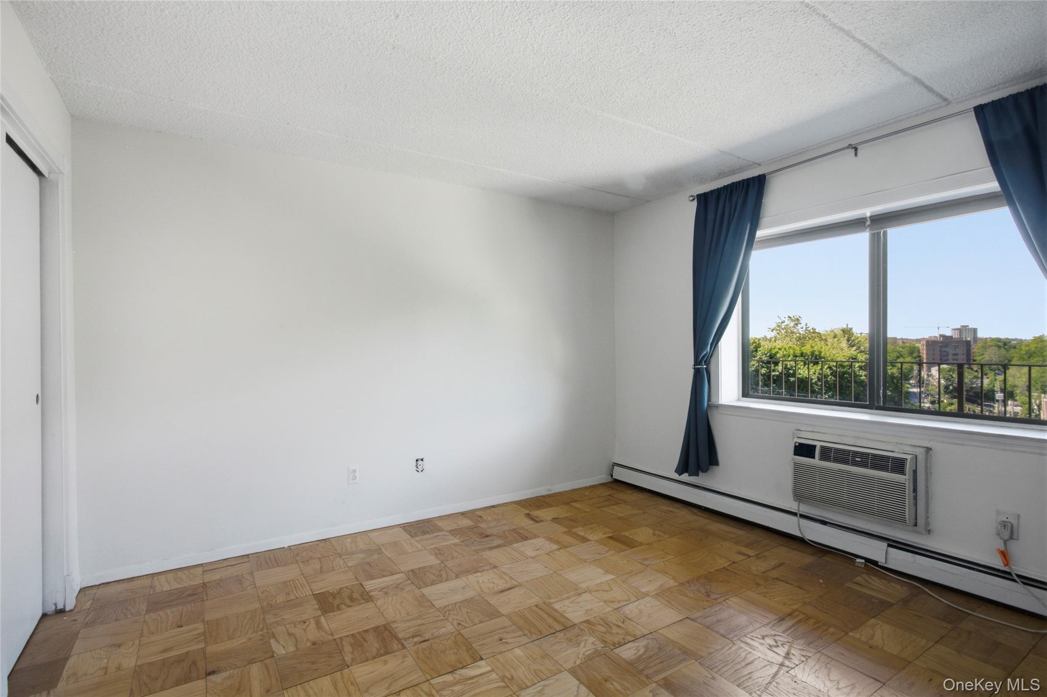 687 Bronx River Road 6c Property Photo 9