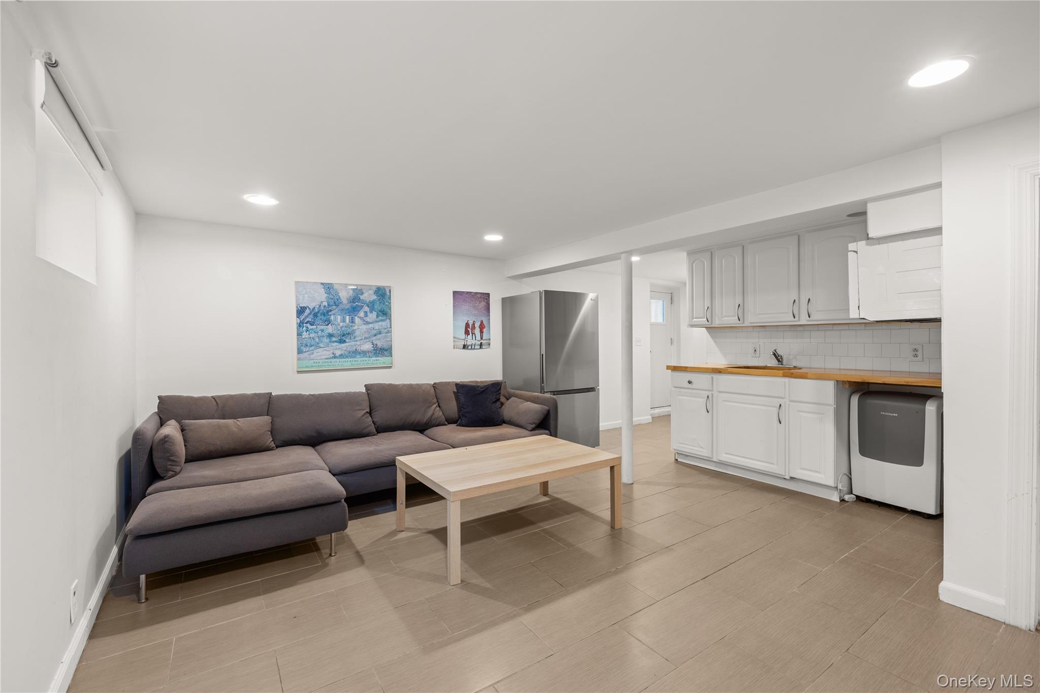 156 Moore Avenue Property Photo 12