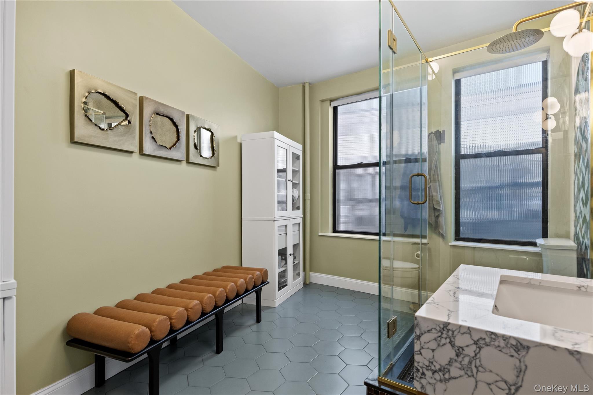 725 Riverside Drive 9c Property Photo 15