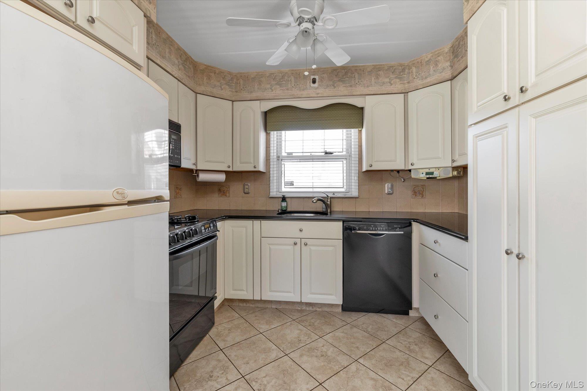 30-36 154th Street Property Photo 8