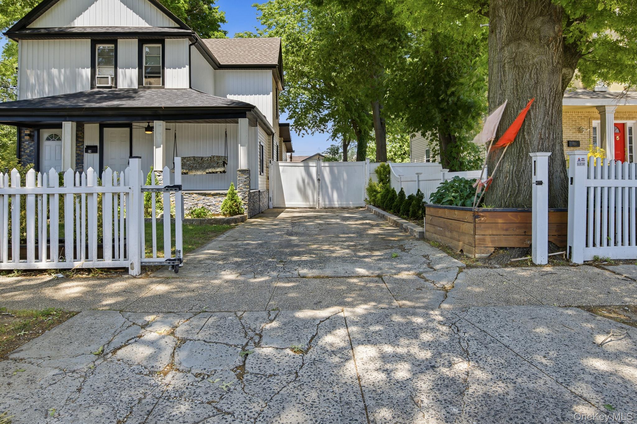 29 Elm Avenue Property Photo 42