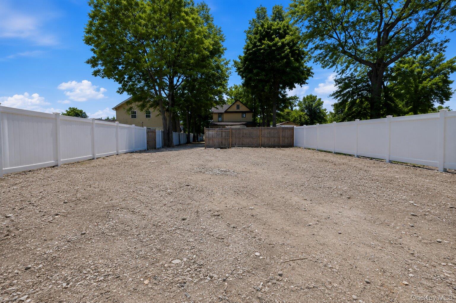 29 Elm Avenue Property Photo 44