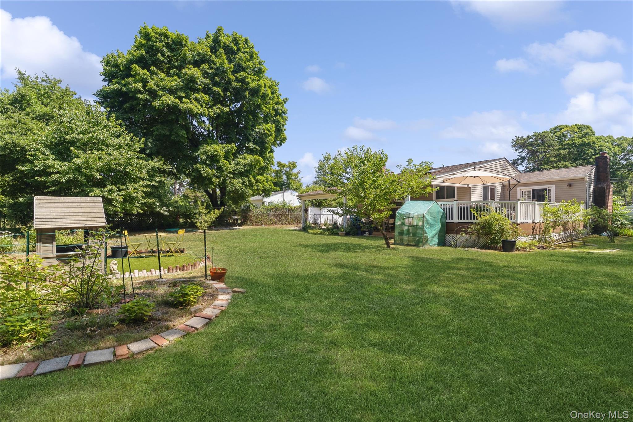 1560 Brightshore Boulevard Property Photo 14