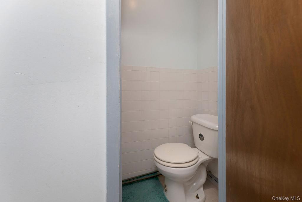 105-23 Remington Street Property Photo 36