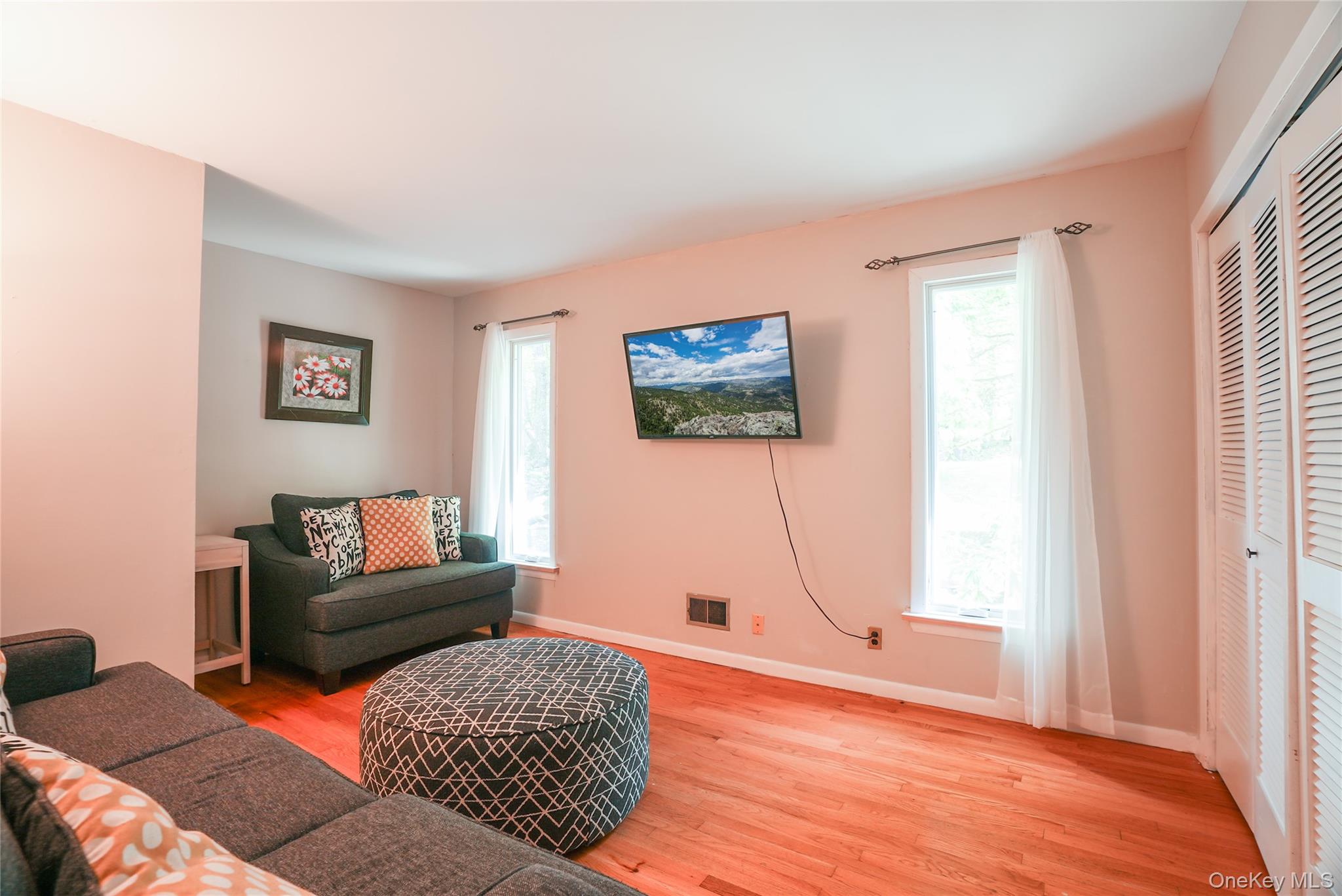 22 Peters Lane Property Photo 23