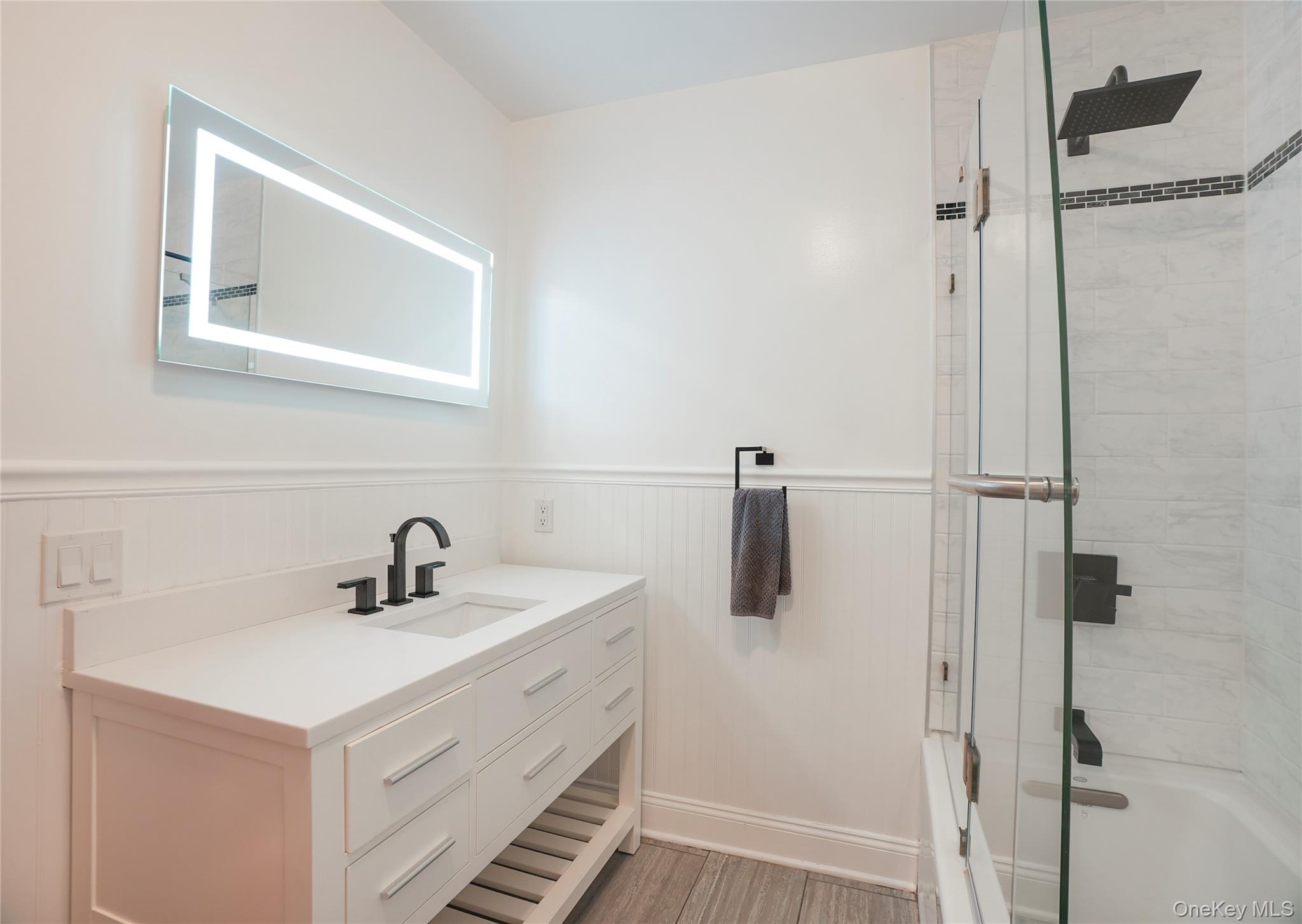 22 Peters Lane Property Photo 24