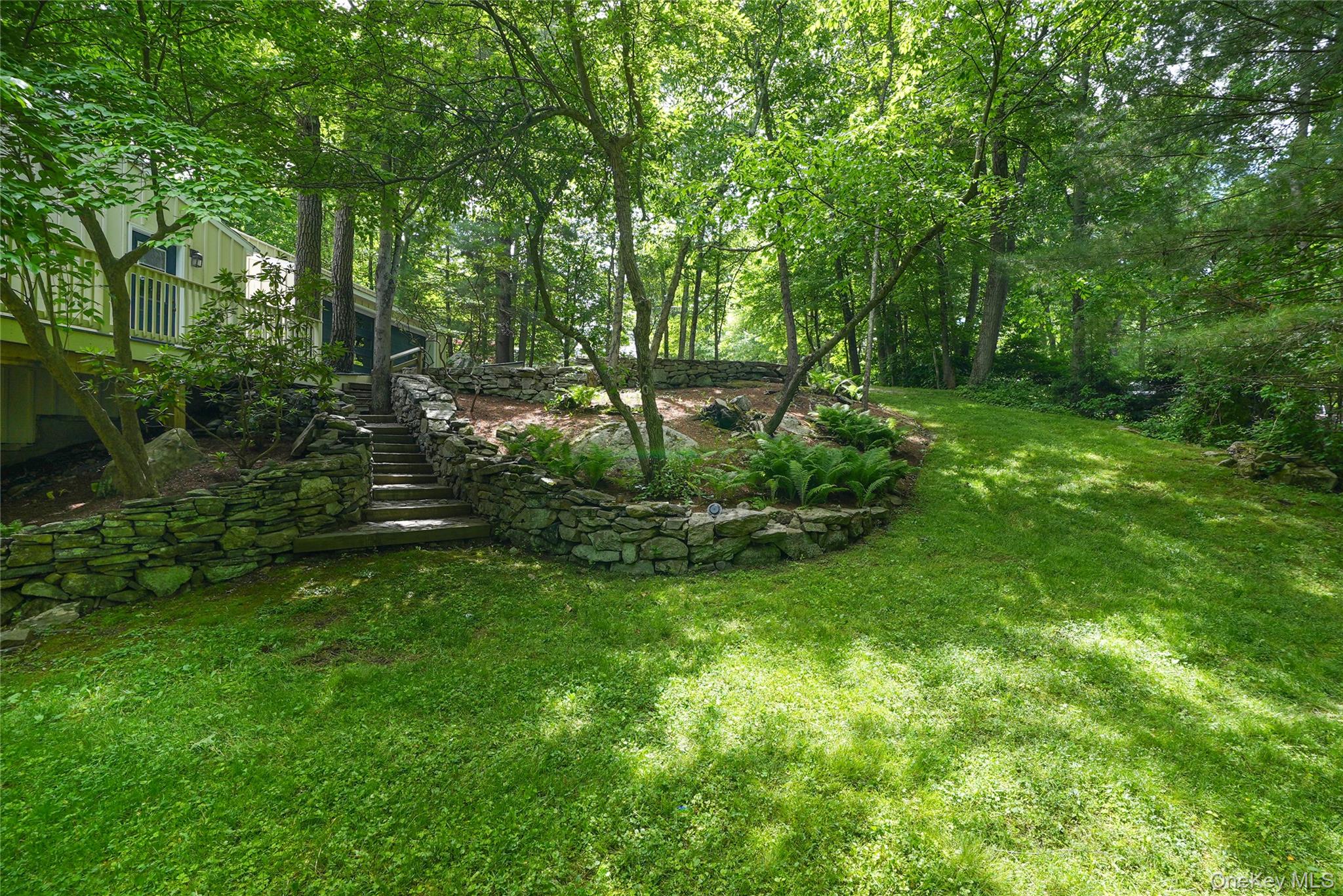 22 Peters Lane Property Photo 41
