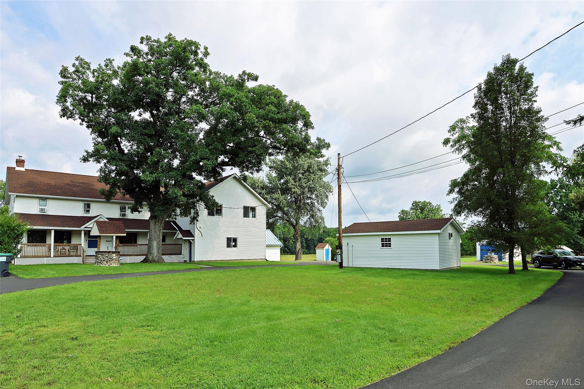4 Low Road Property Photo 3
