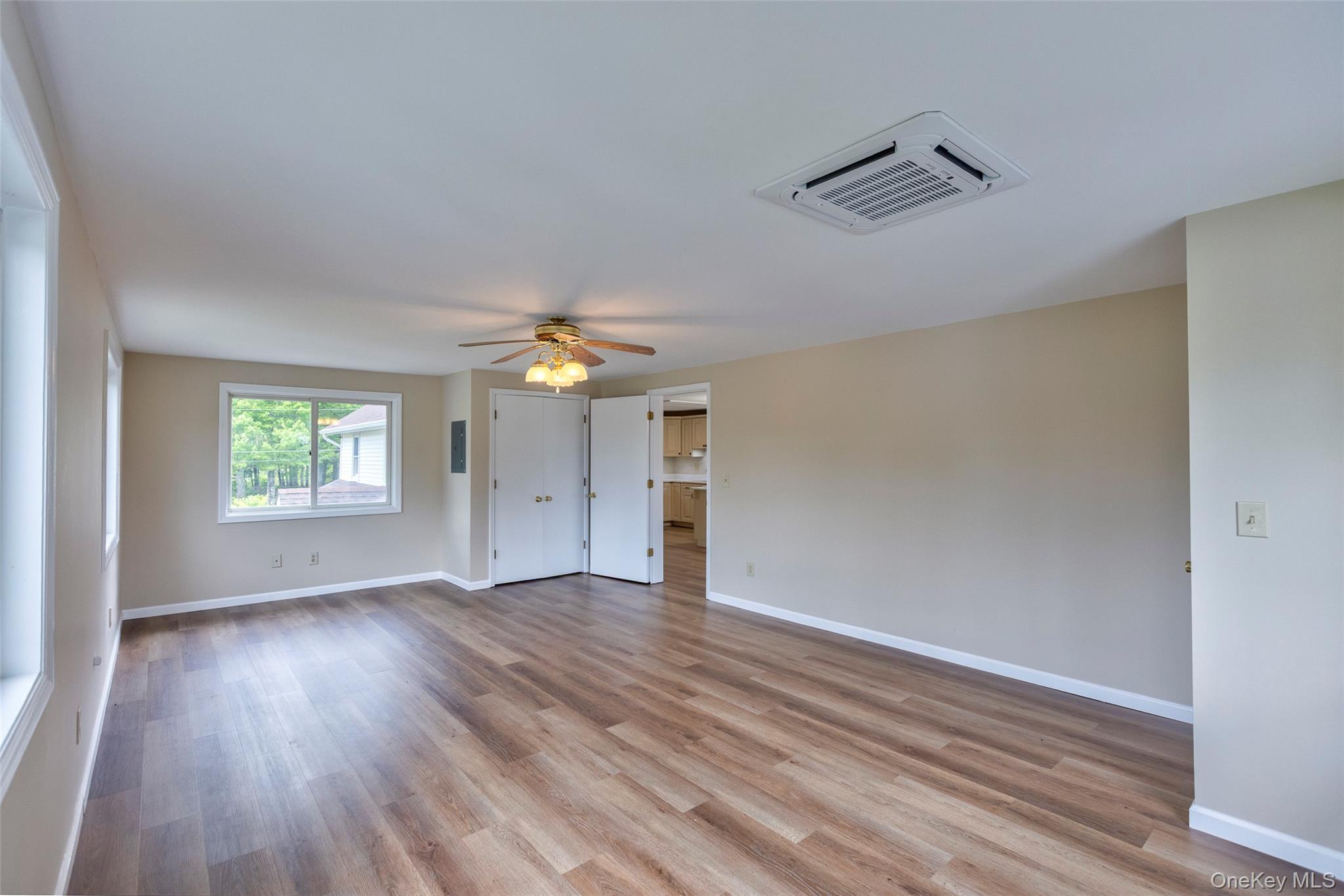4 Low Road Property Photo 29