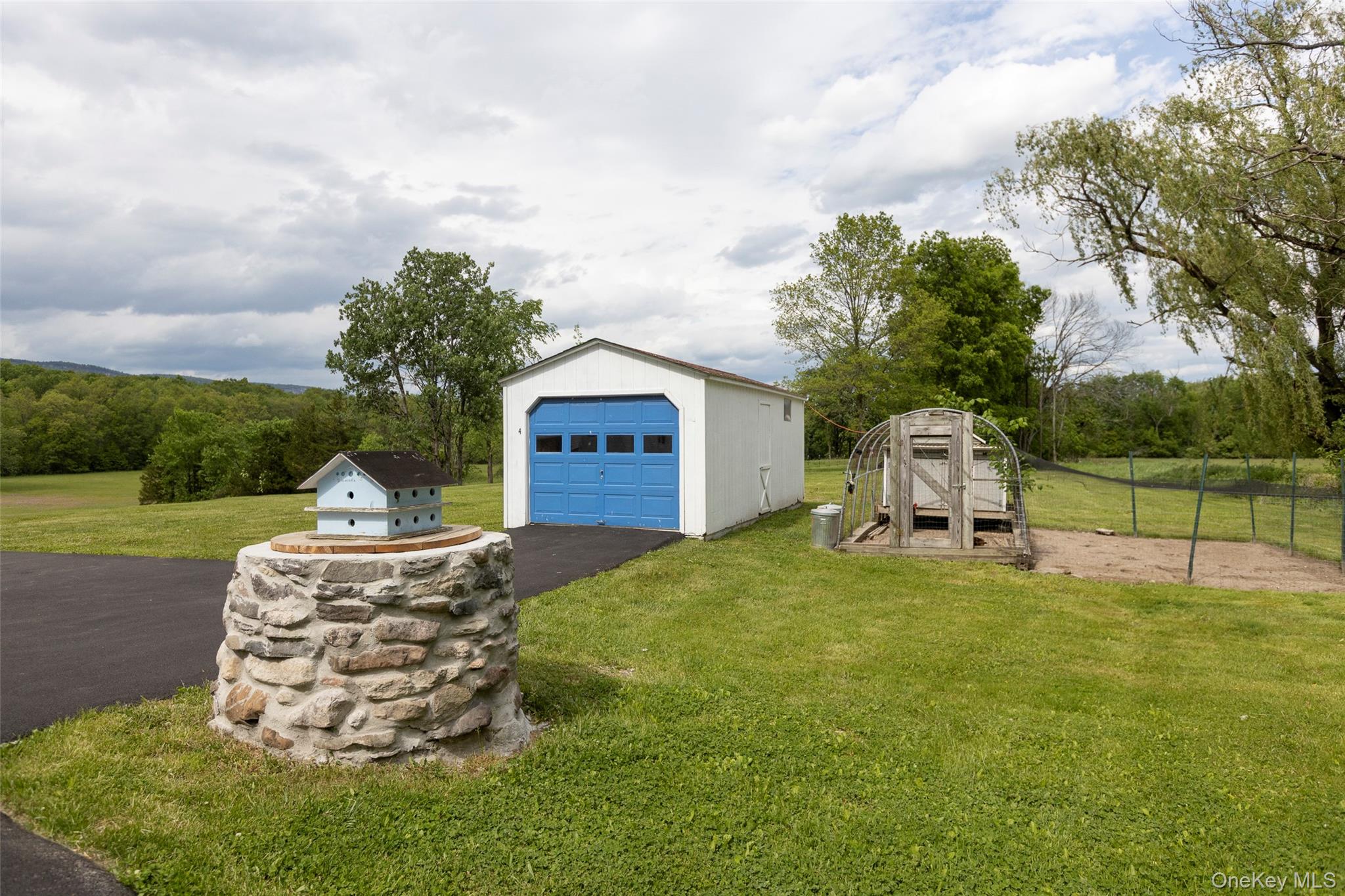 4 Low Road Property Photo 39