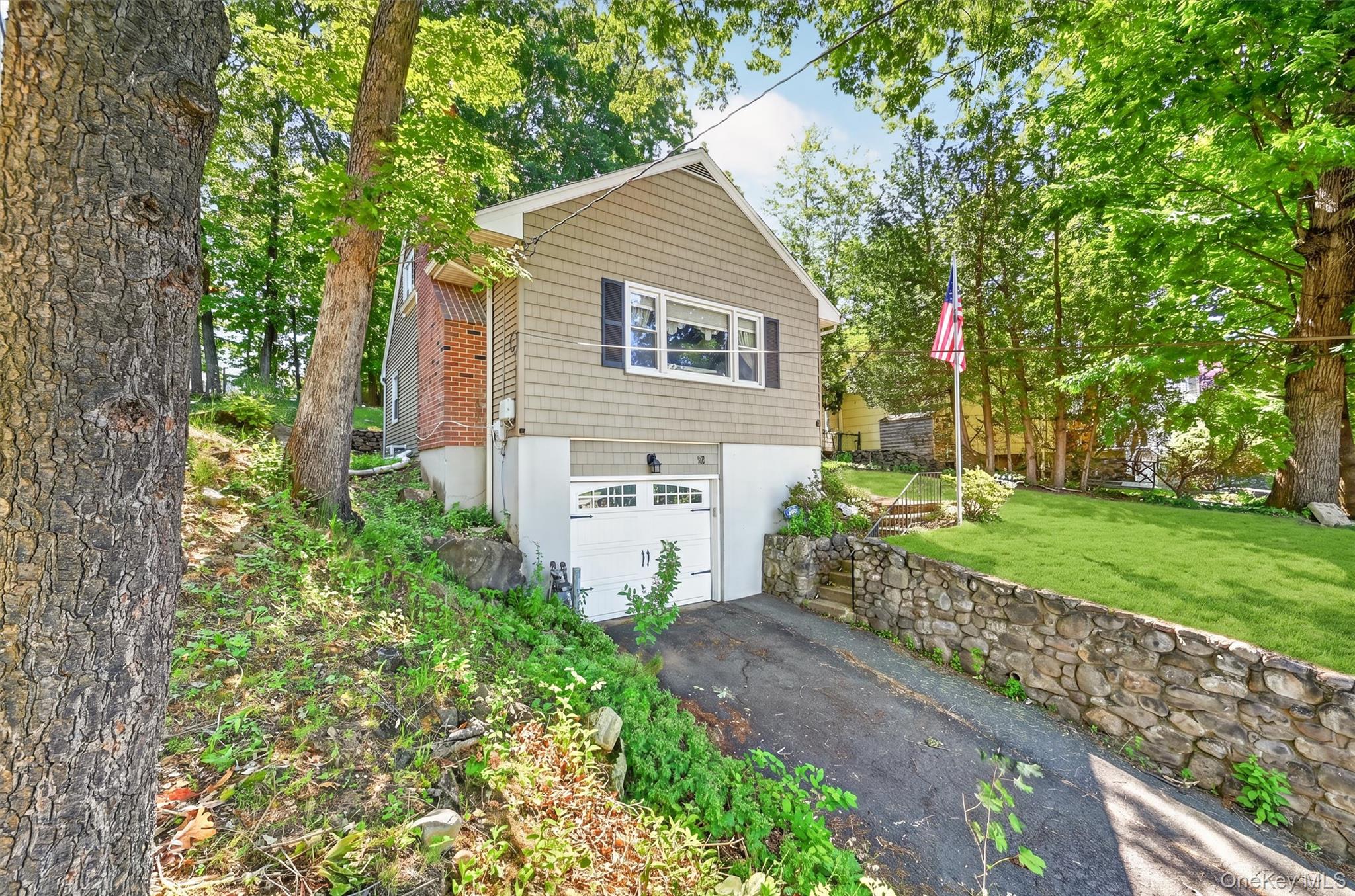 13 Prospect Place Property Photo 2