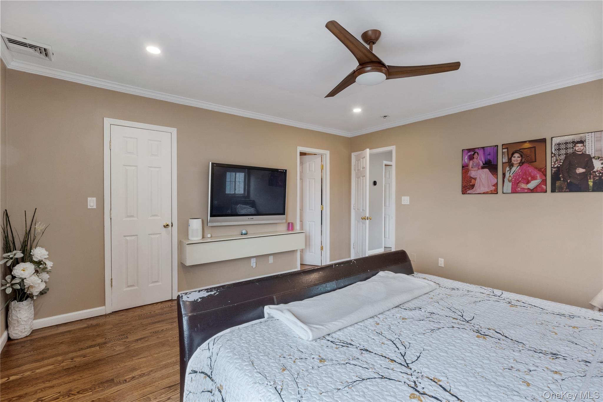 7631 264th Street Property Photo 14