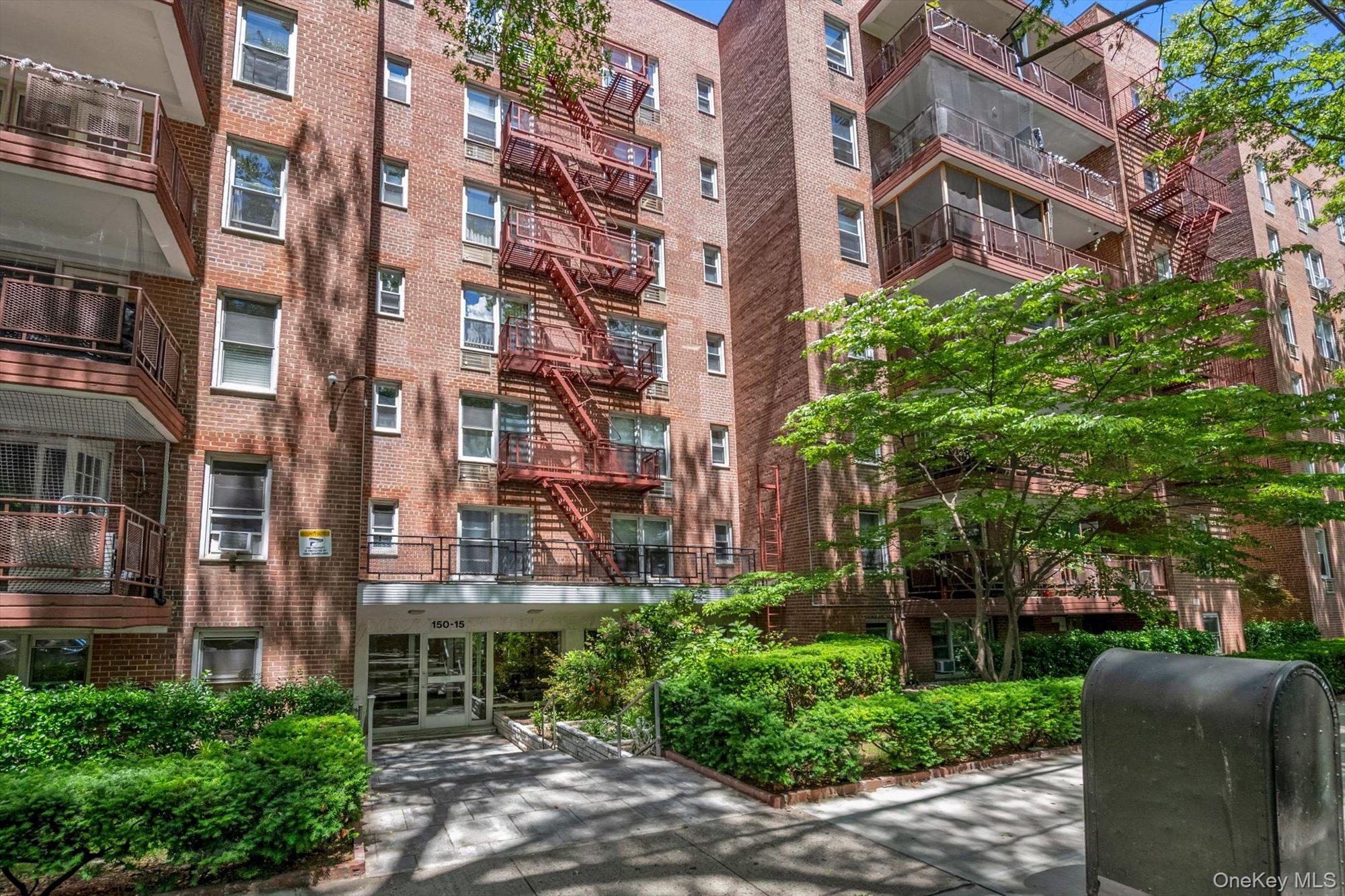 150-15 79 Avenue 1a Property Photo 1