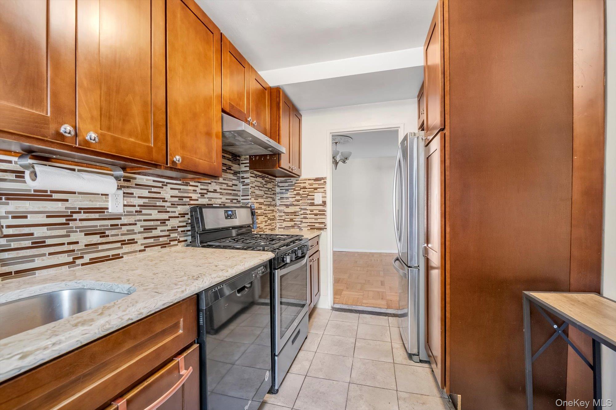 150-15 79 Avenue 1a Property Photo 12