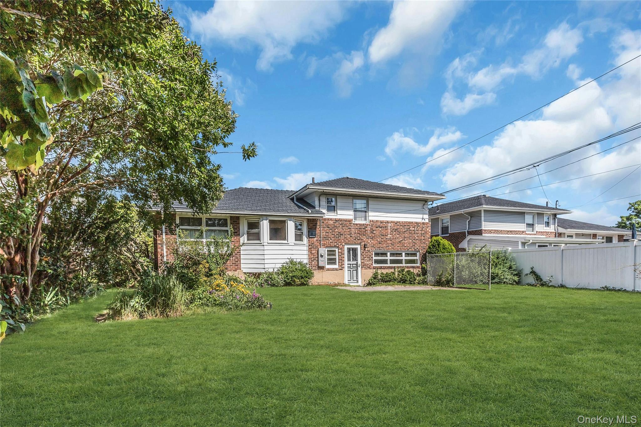 1812 Collins Street Property Photo 27
