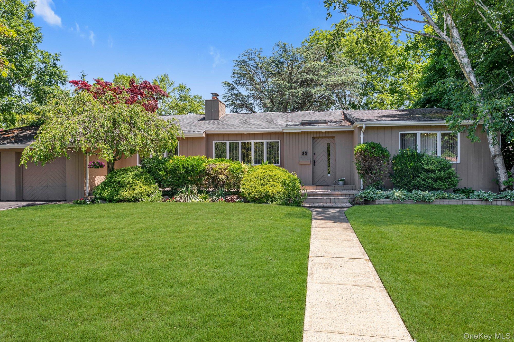 25 Linden Lane Property Photo 1