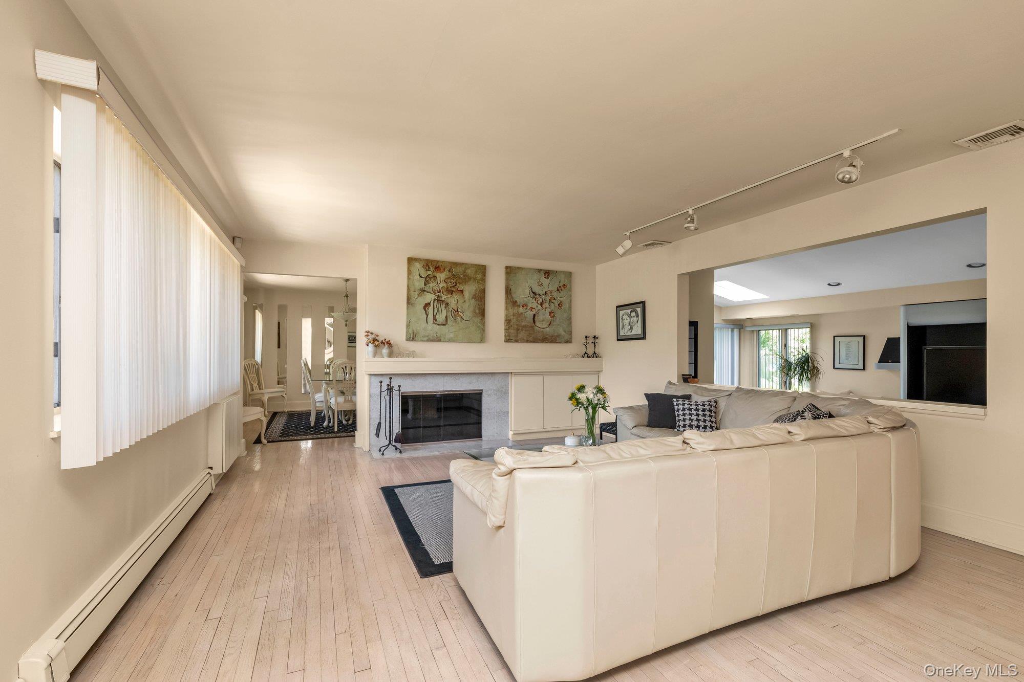 25 Linden Lane Property Photo 3