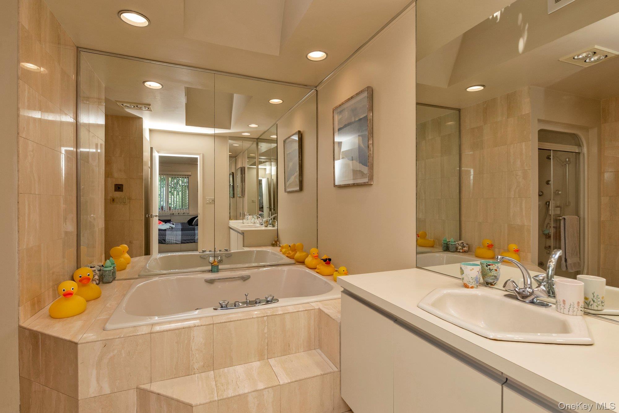 25 Linden Lane Property Photo 13