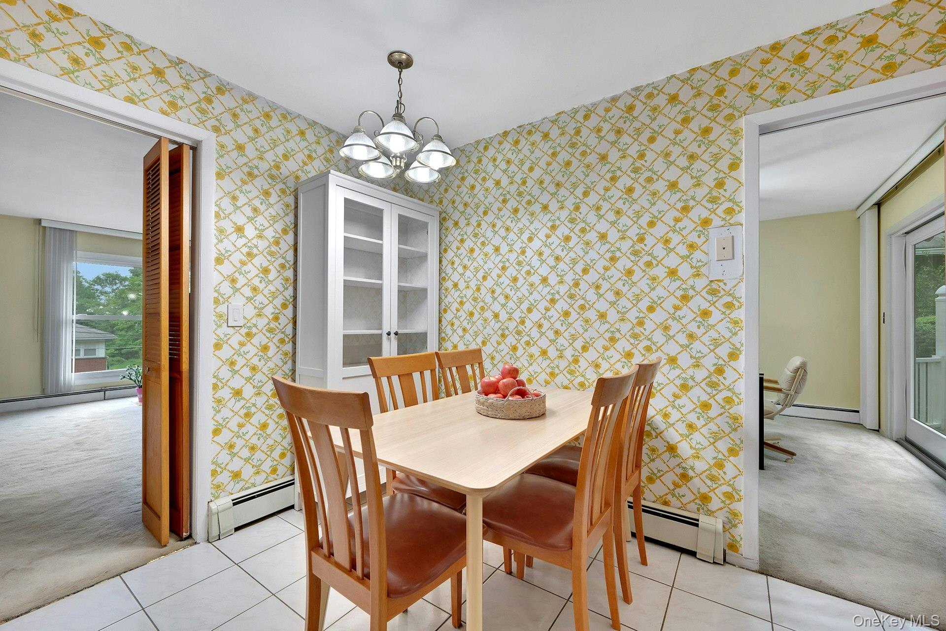 247 S Healy Avenue Property Photo 11