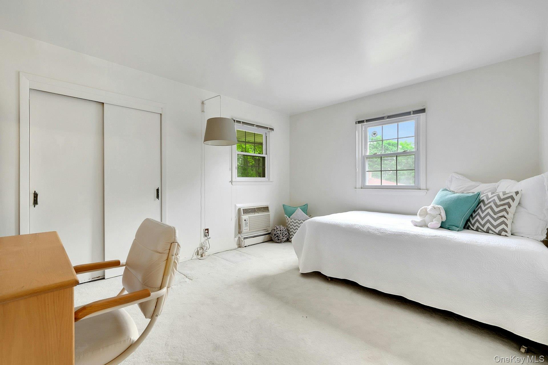 247 S Healy Avenue Property Photo 15