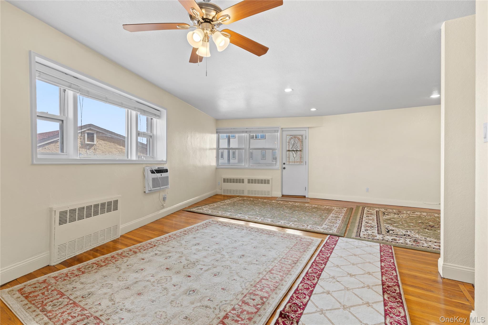 750 Shore Road 2g Property Photo 4