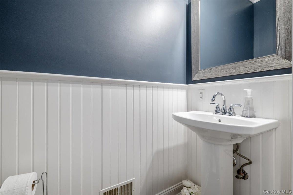 144 Cranberry Court Property Photo 19