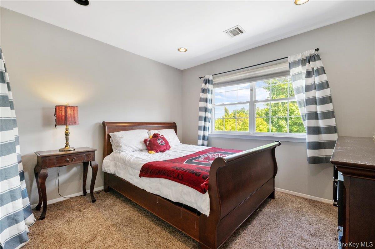 144 Cranberry Court Property Photo 29