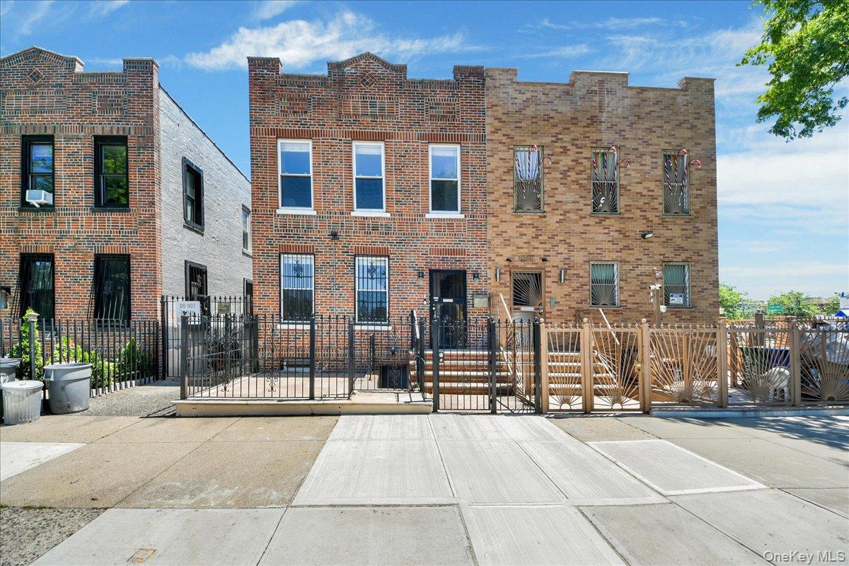1032 Metcalf Avenue Property Photo 1