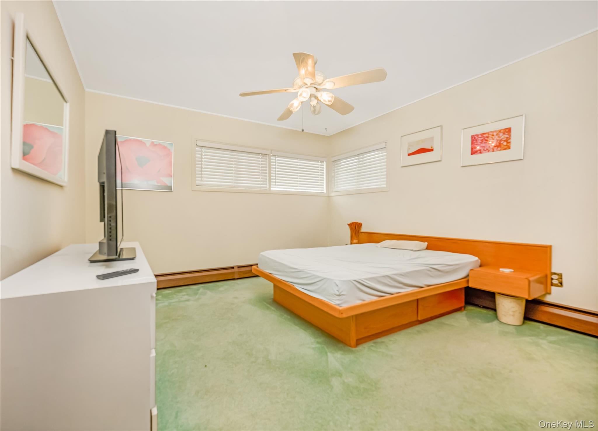 20 Flagstone Lane Property Photo 23