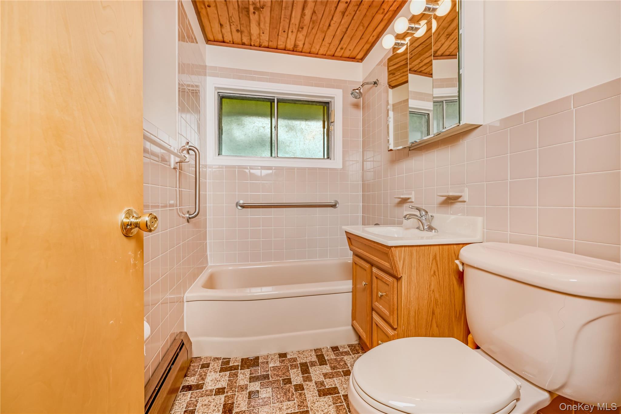 20 Flagstone Lane Property Photo 25