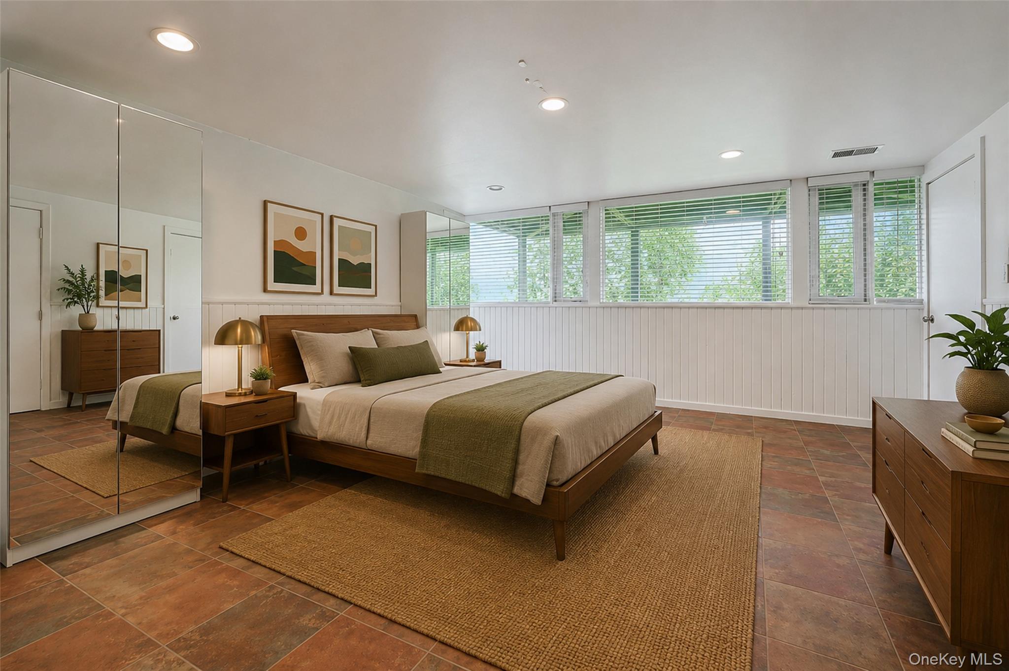 8 Edgewater Lane Property Photo 29
